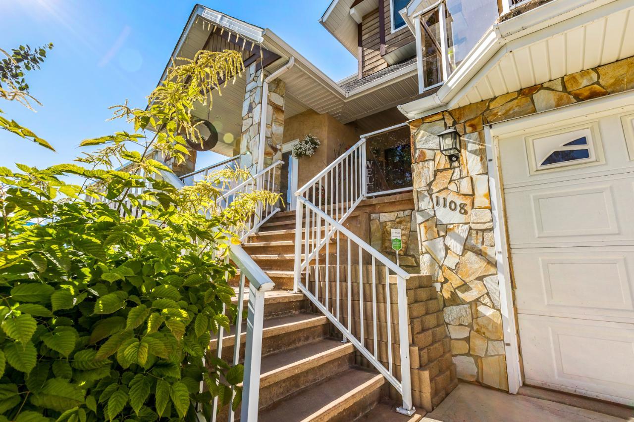 1108 Westridge Street 699,900 REDUCED! Jamie Wall Creston Real